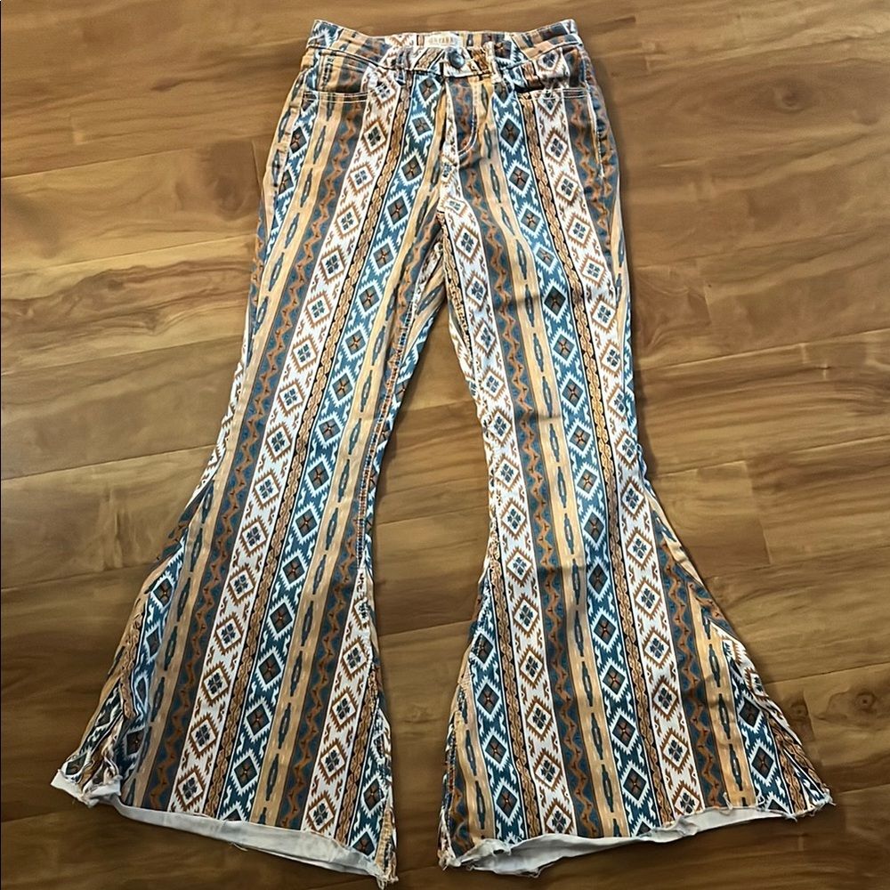 shyanne bell bottom jeans